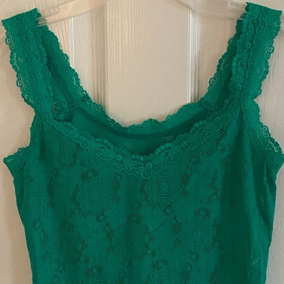 Hanky Panky Lace Camisole - Picture 6 of 9